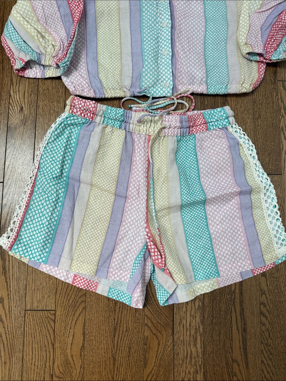 Two piece linen and crochet set - Picture 2 of 11